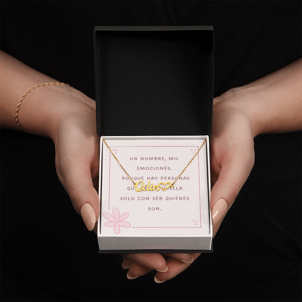 Un Nombre, Mil Emociones – Collar Personalizado con Corazón